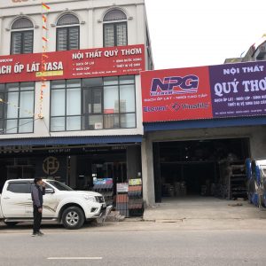 Thi công biển bạt gạch ốp lát Quý Thơm tại Nghĩa Hưng, Ninh Bình